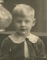 Klik voor foto in apart venster tony_van_gorkom__1933.jpg